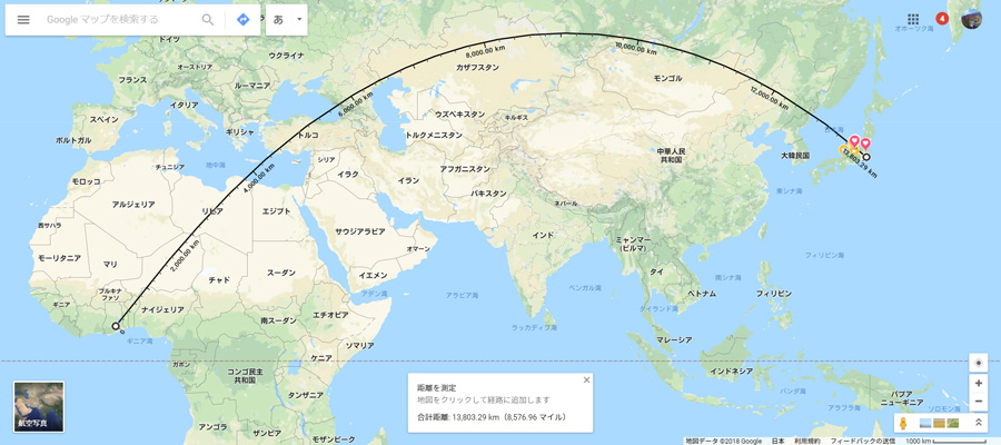 世界地図で見るガーナと日本